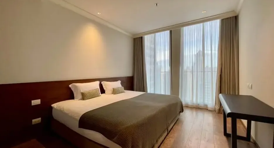 À louer 3 chambres condo à Pathum Wan, Bangkok
