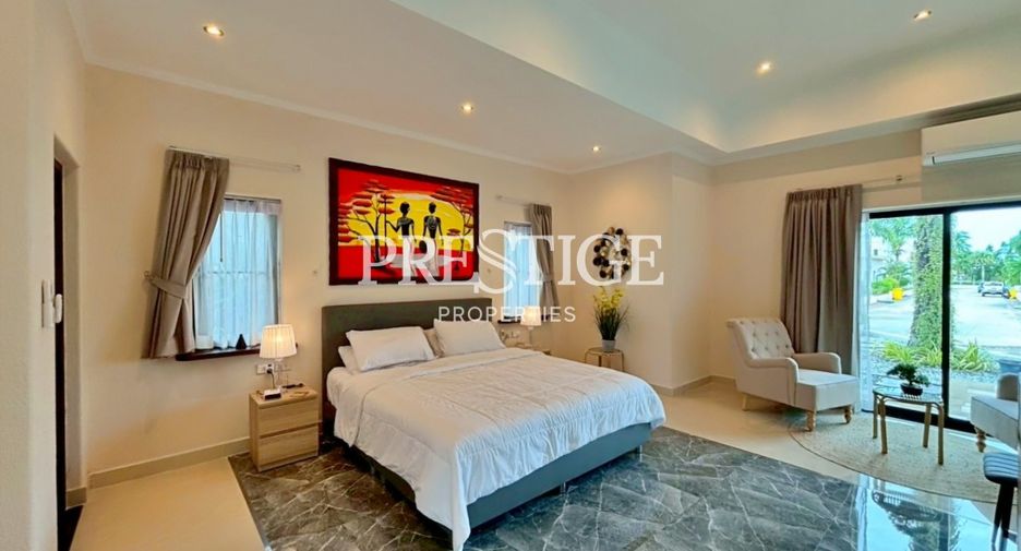For sale 5 bedrooms house in Bang Lamung, Chonburi
