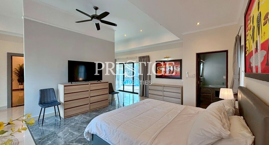 For sale 5 bedrooms house in Bang Lamung, Chonburi