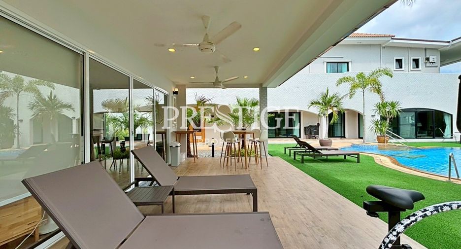 For sale 5 bedrooms house in Bang Lamung, Chonburi