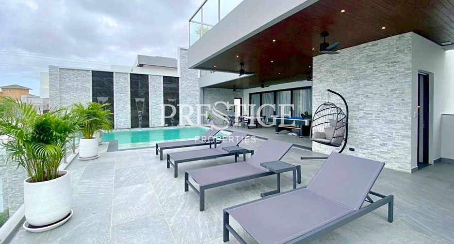 Casa en venta de 6 habitaciones en Bang Lamung, Chonburi