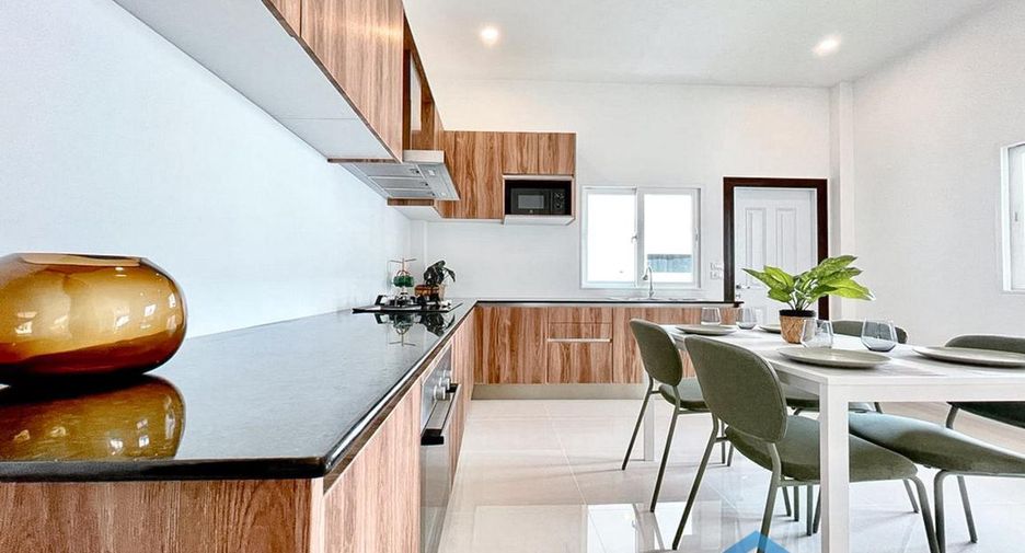 Casa en venta de 3 habitaciones en Bang Lamung, Chonburi
