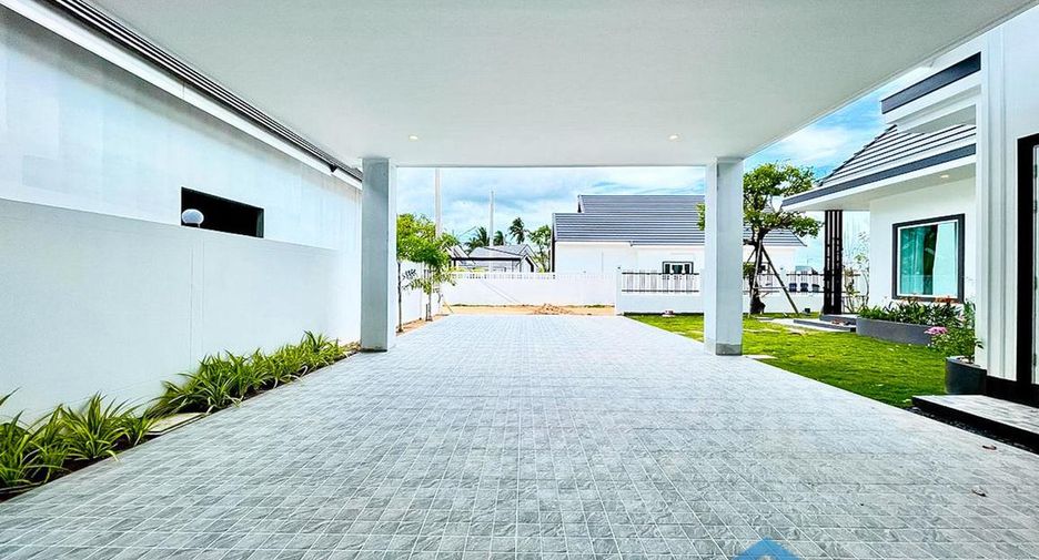 Casa en venta de 3 habitaciones en Bang Lamung, Chonburi
