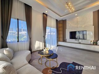 For sale 3 bedrooms villa in Bang Lamung, Chonburi