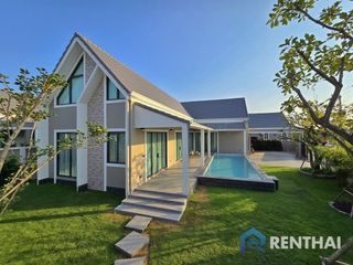 For sale 3 bedrooms villa in Bang Lamung, Chonburi