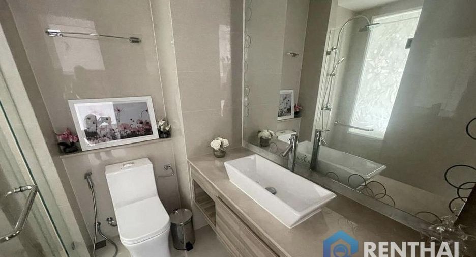 For sale studio condo in Bang Lamung, Chonburi