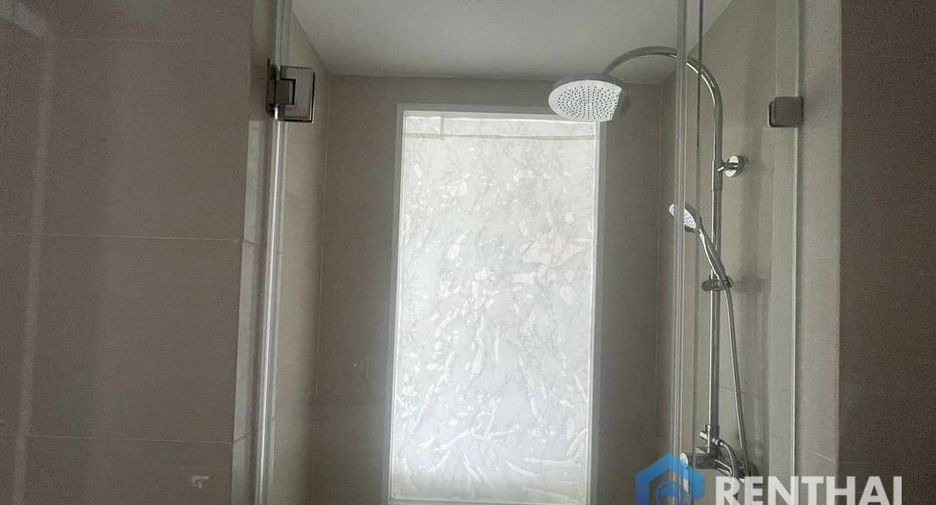 For sale studio condo in Bang Lamung, Chonburi