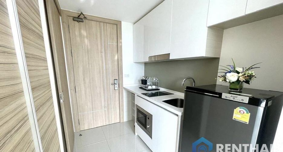 For sale studio condo in Bang Lamung, Chonburi