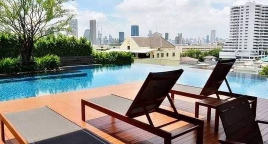 Condo en venta de 4 habitaciones en Yan Nawa, Bangkok