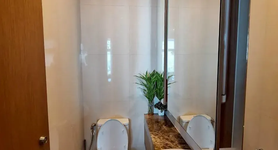 Condo en venta de 4 habitaciones en Yan Nawa, Bangkok