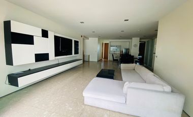 ขาย 3 ห้องนอน คอนโด ใน คลองเตย, กรุงเทพฯ