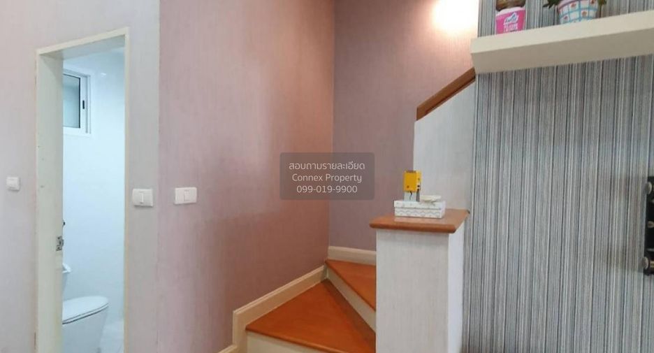 For sale 3 bedrooms townhouse in Prawet, Bangkok