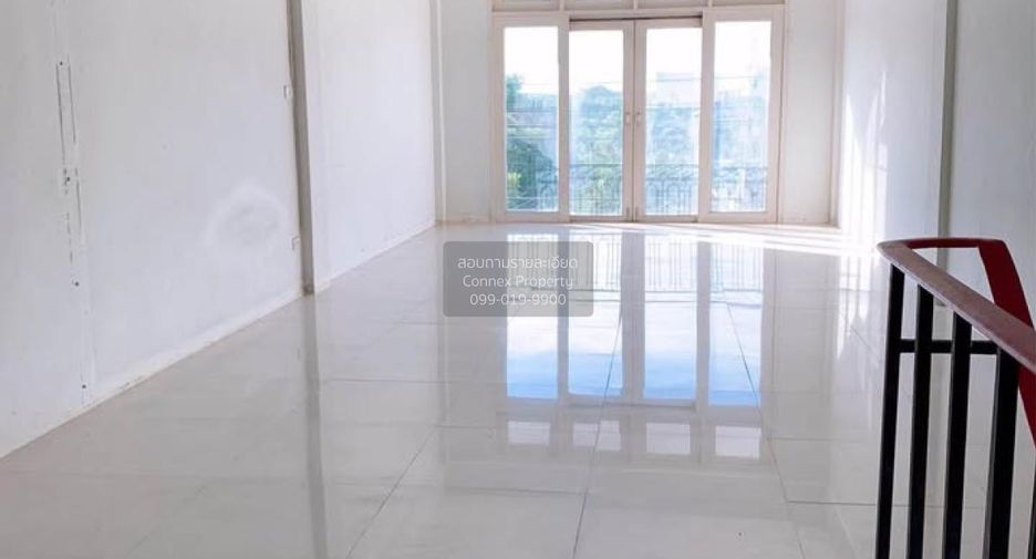 For sale 1 bed retail Space in Nong Khaem, Bangkok