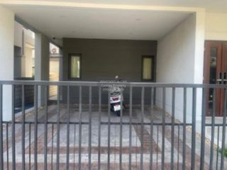 For sale 4 bedrooms house in Saphan Sung, Bangkok