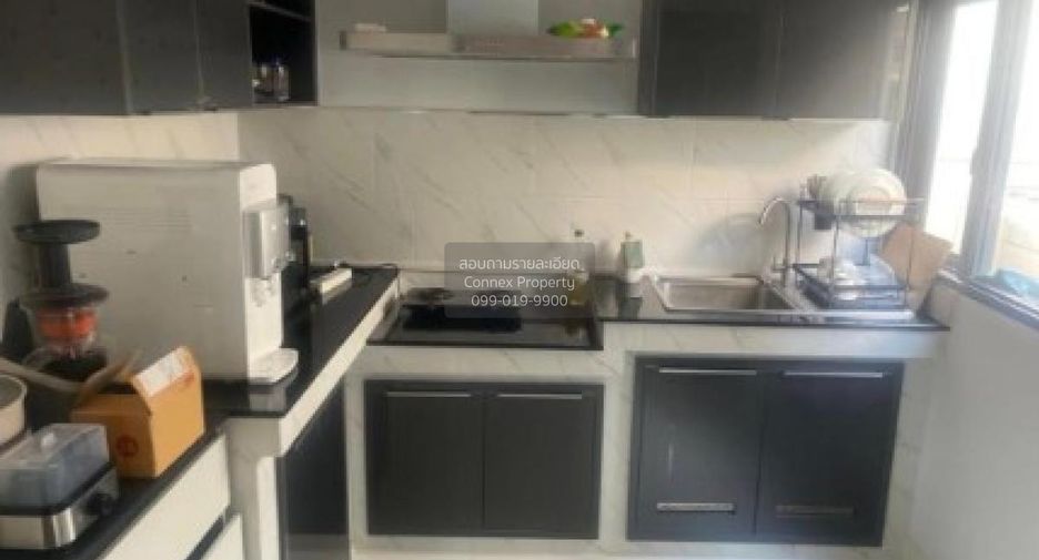 For sale 4 ベッドルーム house in Saphan Sung, Bangkok