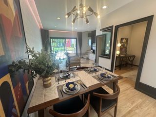 For sale 4 bedrooms townhouse in Mueang Samut Sakhon, Samut Sakhon