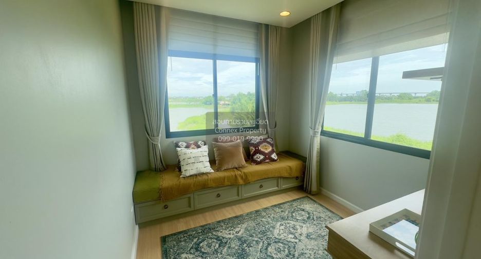 For sale 3 bedrooms townhouse in Mueang Samut Sakhon, Samut Sakhon