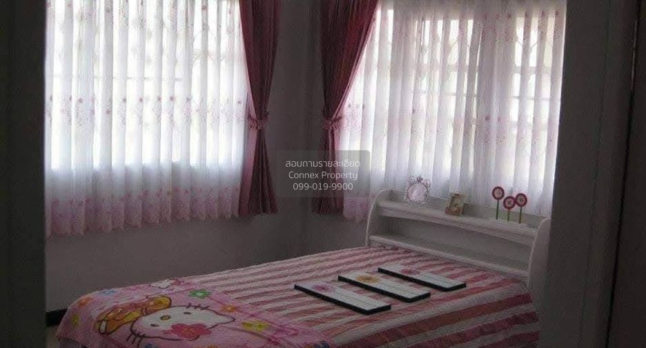 Haus zum Kauf mit 3 Zimmer in Phutthamonthon, Nakhon Pathom