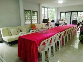For sale 3 ベッドルーム house in Phutthamonthon, Nakhon Pathom
