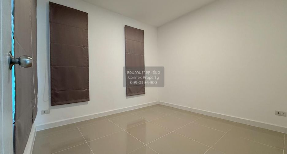 For sale 4 bedrooms house in Mueang Samut Prakan, Samut Prakan