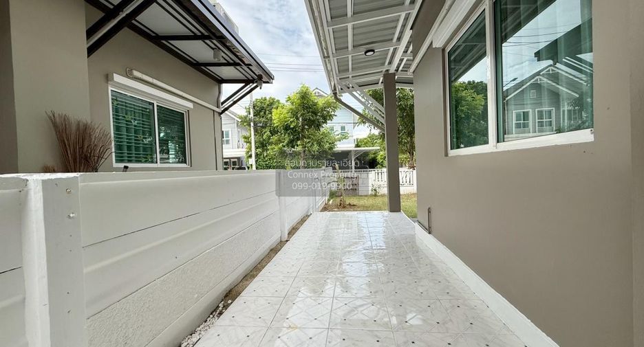 For sale 4 bedrooms house in Mueang Samut Prakan, Samut Prakan