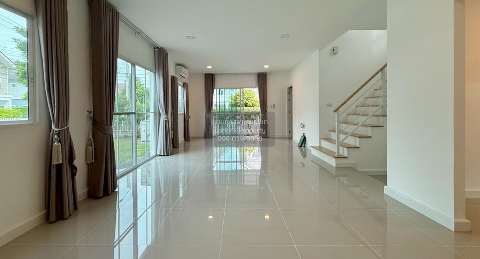 For sale 4 bedrooms house in Mueang Samut Prakan, Samut Prakan