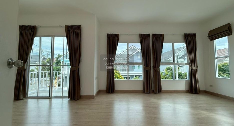 For sale 4 bedrooms house in Mueang Samut Prakan, Samut Prakan