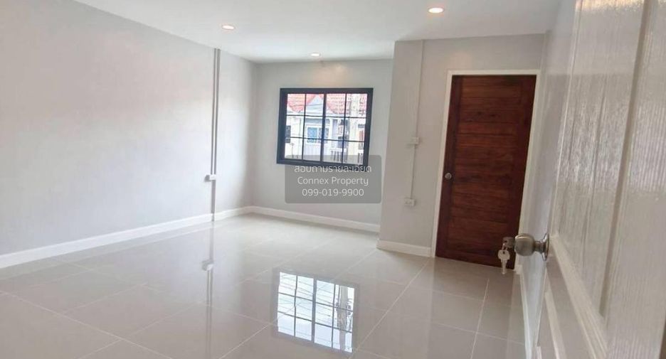 Casa adosada en venta de 2 habitaciones en Bang Bua Thong, Nonthaburi