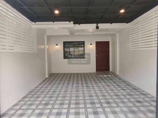 Casa adosada en venta de 2 habitaciones en Bang Bua Thong, Nonthaburi
