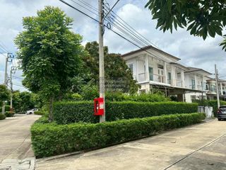 À vendre 3 chambres maison à Bang Yai, Nonthaburi