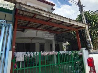 For sale 2 bedrooms townhouse in Min Buri, Bangkok
