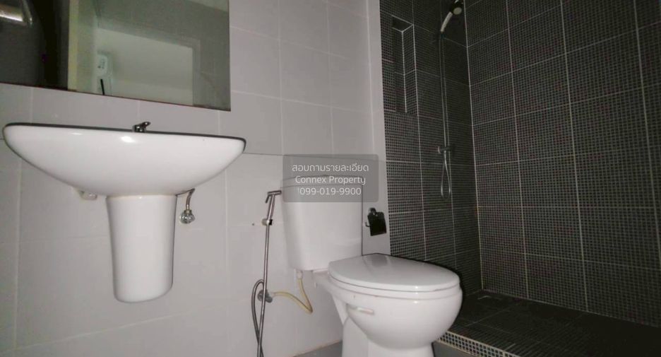 For sale 3 ベッドルーム townhouse in Bang Khen, Bangkok