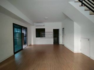 For sale 3 bedrooms townhouse in Bang Khen, Bangkok