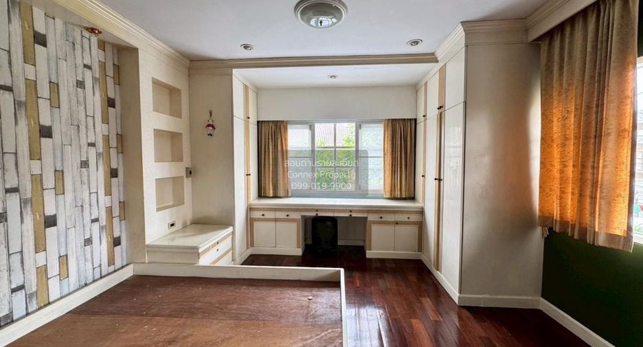 For sale 4 bedrooms house in Bang Bon, Bangkok
