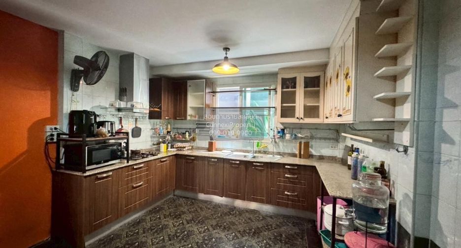 For sale 4 bedrooms house in Bang Bon, Bangkok