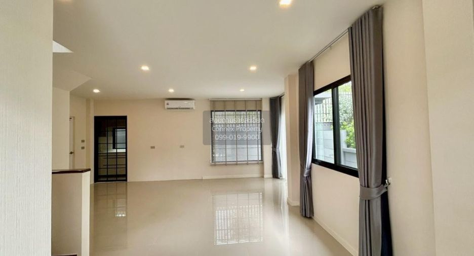For sale 4 bedrooms house in Bang Khun Thian, Bangkok
