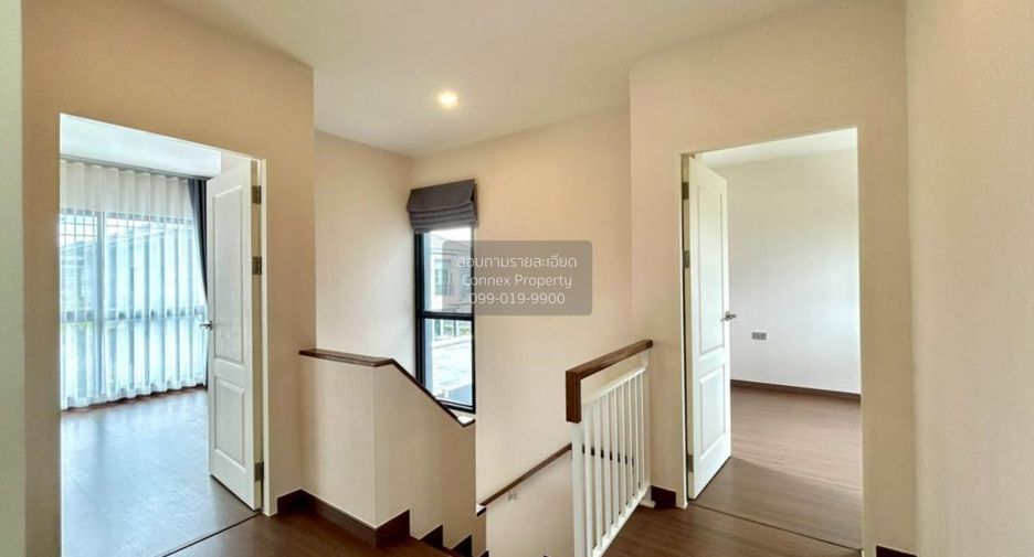For sale 4 bedrooms house in Bang Khun Thian, Bangkok