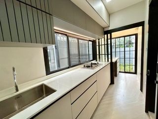 出售 4 卧室 独立屋 在 Bang Khun Thian, 曼谷