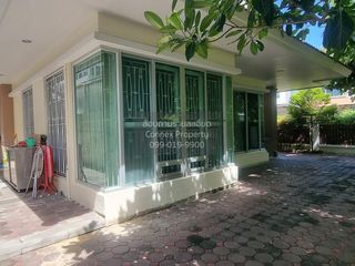 For sale 3 bedrooms house in Sam Phran, Nakhon Pathom