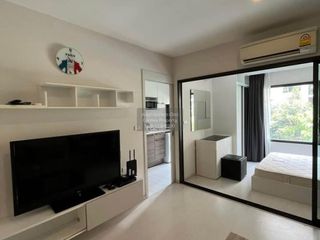 For sale 1 bed condo in Yan Nawa, Bangkok