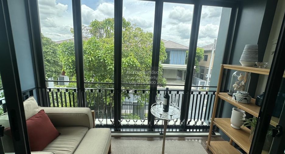 Haus zum Kauf mit 3 Zimmer in Bang Khun Thian, Bangkok