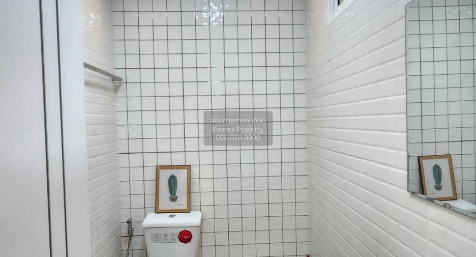 For sale 2 bedrooms townhouse in Thanyaburi, Pathum Thani