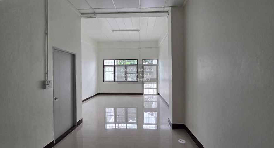 Casa adosada en venta de 2 habitaciones en Khlong Sam Wa, Bangkok