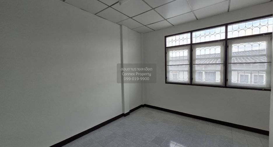 Casa adosada en venta de 2 habitaciones en Khlong Sam Wa, Bangkok