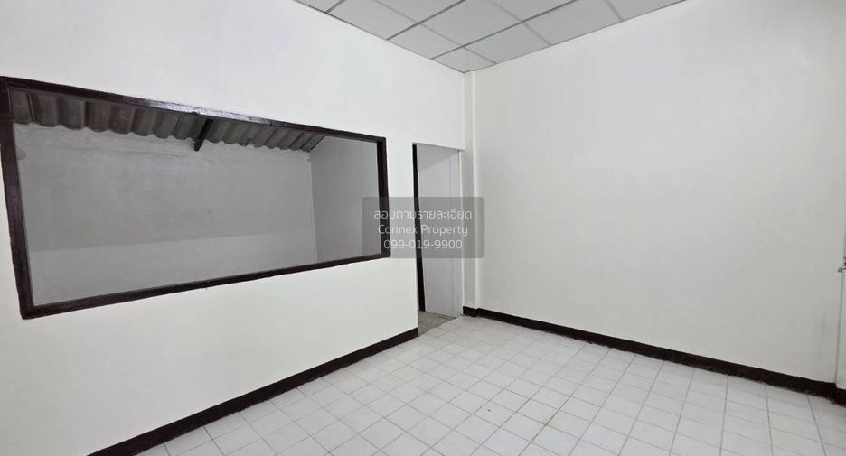 Casa adosada en venta de 2 habitaciones en Khlong Sam Wa, Bangkok