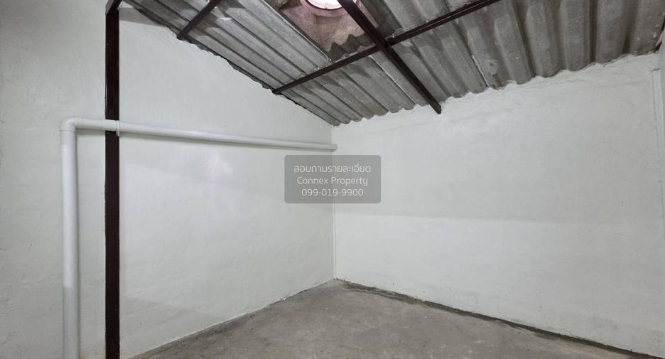 Casa adosada en venta de 2 habitaciones en Khlong Sam Wa, Bangkok
