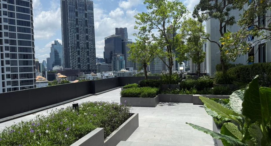 For sale 2 bedrooms condo in Sathon, Bangkok
