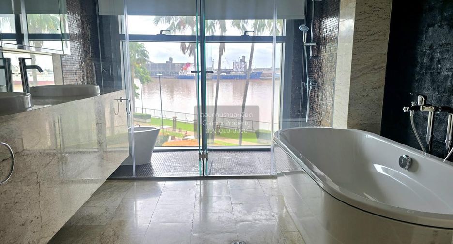 For sale 4 bedrooms condo in Yan Nawa, Bangkok