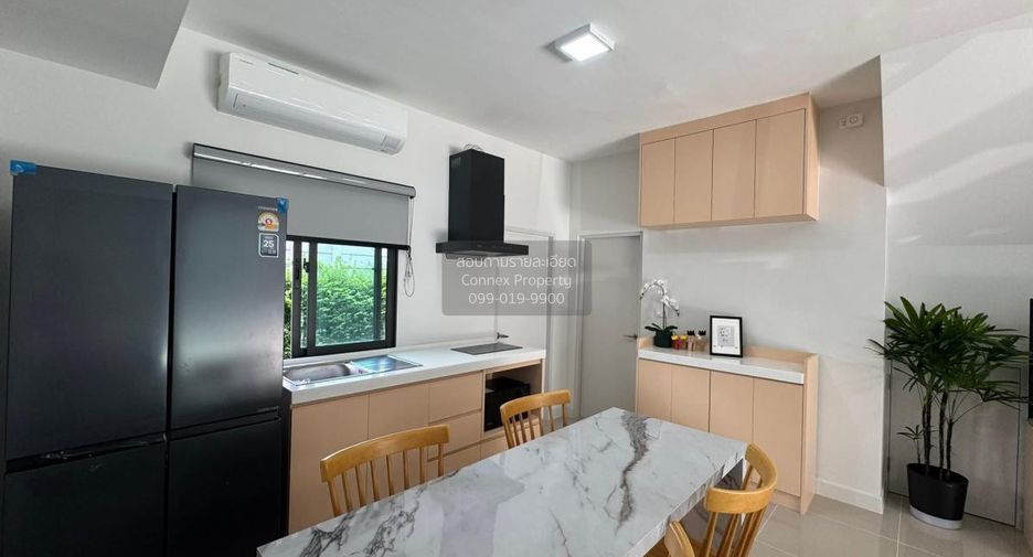 For rent 3 ベッドルーム townhouse in Bang Phli, Samut Prakan