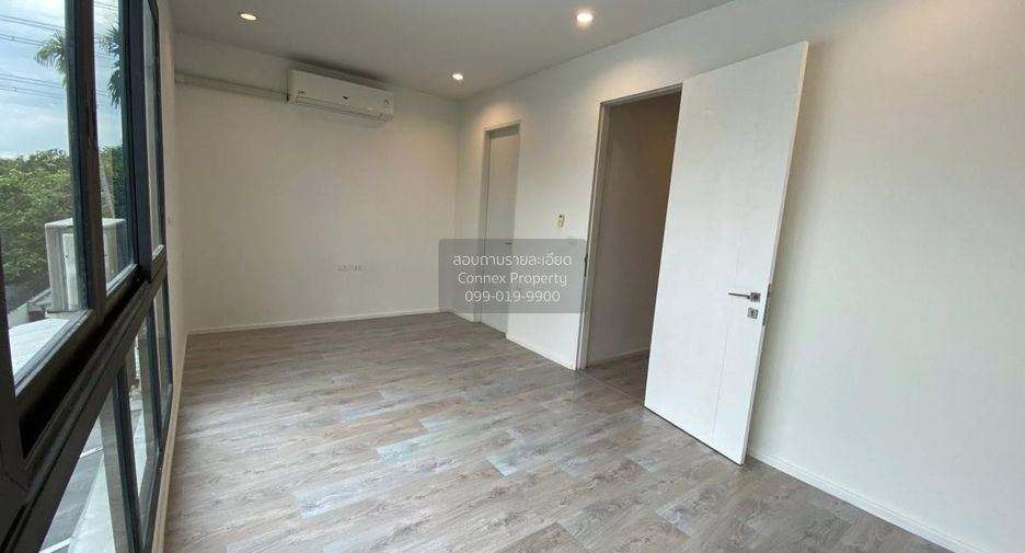For rent 3 ベッドルーム townhouse in Pak Kret, Nonthaburi